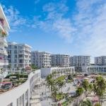 Blue Waves Residence